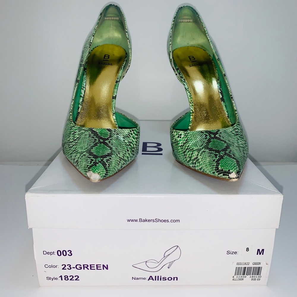Bakers Green Snakeskin Stiletto Pointy Toe Pump